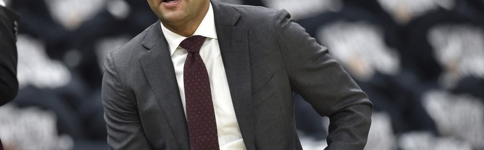 乐鱼体育-骑士老鹰爵士三方交易，谁是赢家，谁是输家？|选秀权|鲍尔|投篮|克利夫兰骑士队|亚特兰大老鹰队_新浪体育_新浪新闻